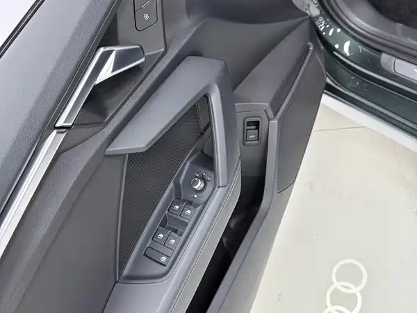 Audi A3 2022, фото 21