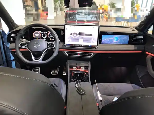 Volkswagen Tiguan L 2024, фото 9