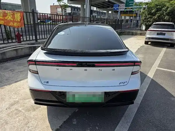 XPeng P7+ 2024, фото 3