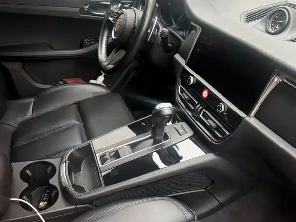 Porsche Macan 2023, фото 3