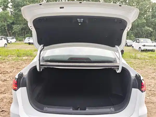 Geely Galaxy Starshine 6 2025, фото 19