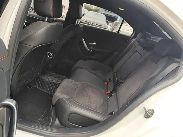 Mercedes-Benz A-Class 2023, фото 16