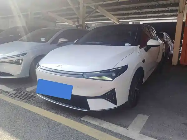 XPeng P5 2022