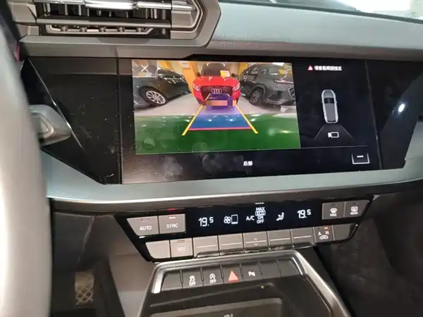 Audi A3 2023, фото 12