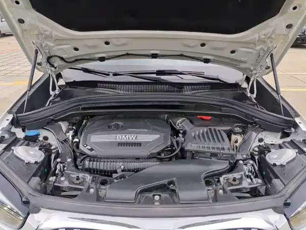 BMW X1 2022, фото 22