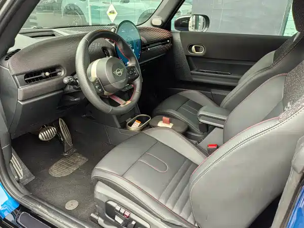 MINI JCW 2025, фото 7