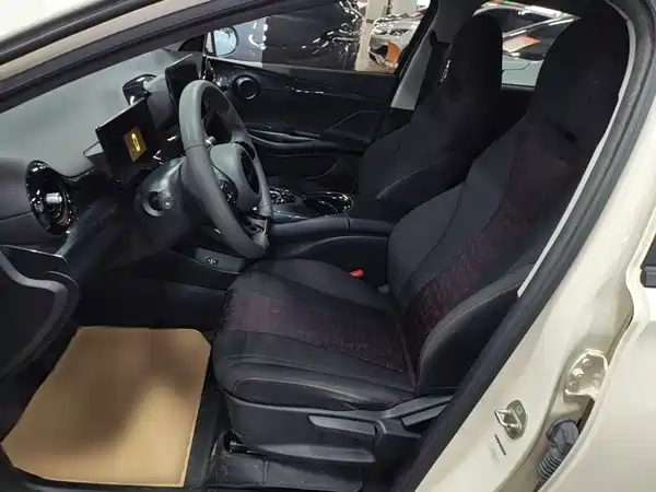 BYD e2 2023, фото 15