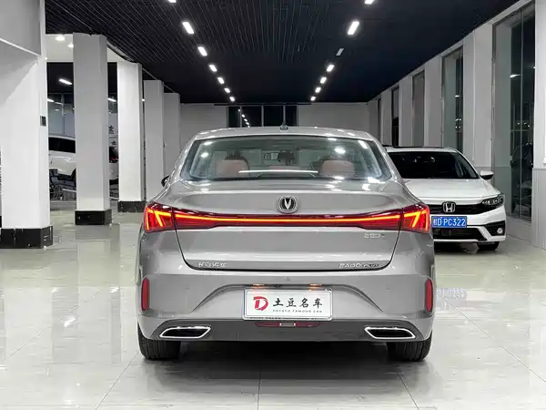 Changan Eado 2022, фото 5