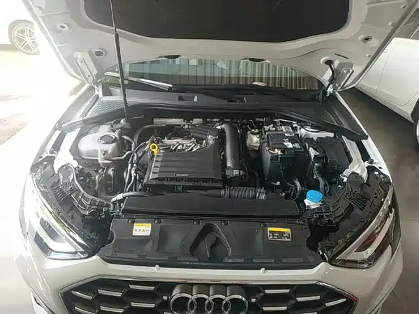 Audi A3 2024, фото 19