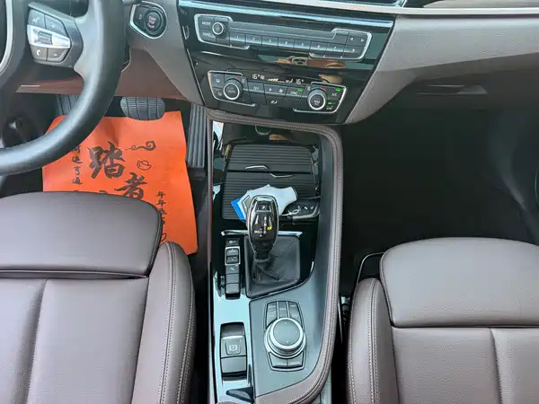 BMW X1 2022, фото 12