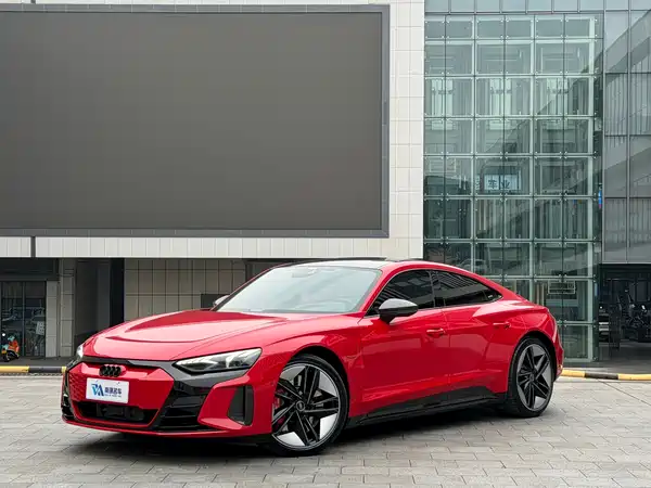 Audi RS e-tron GT 2023
