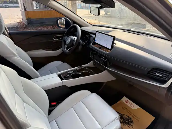 Nissan X-Trail 2023, фото 18