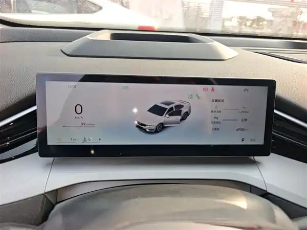 Geely Preface 2025, фото 3
