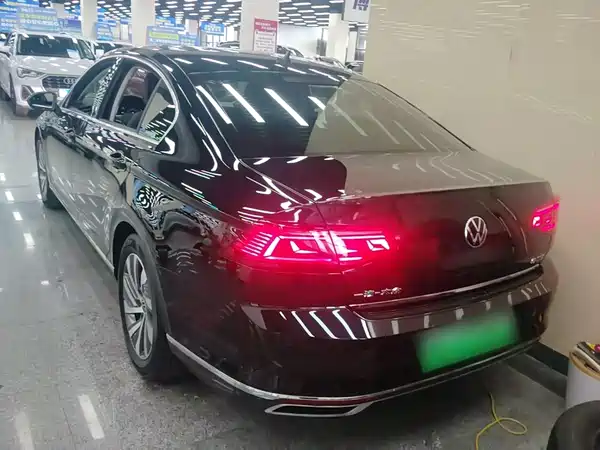Volkswagen Magotan GTE 2022, фото 4