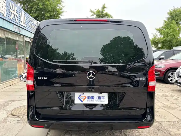 Mercedes-Benz Vito 2024, фото 6