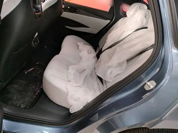 BYD Seal 06 DM-i 2024, фото 17