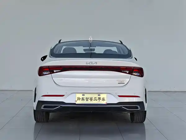 Kia K5 2025, фото 5