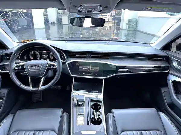 Audi A6L 2023, фото 7