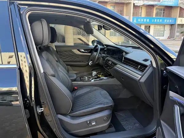 Hongqi HS5 2022, фото 9