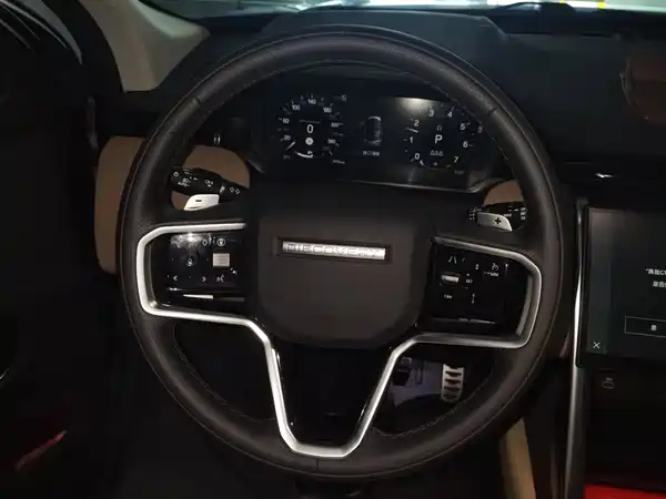 Land Rover Discovery Sport 2024, фото 15