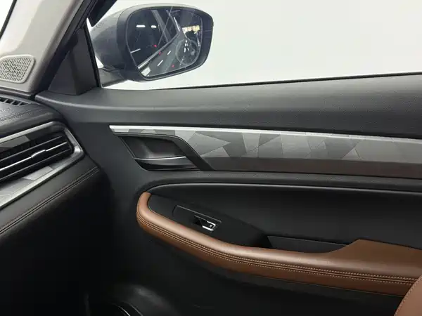 Geely Emgrand X6 2021, фото 11