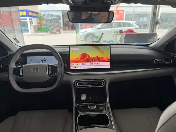 Geely Galaxy Starshine 6 2025, фото 7