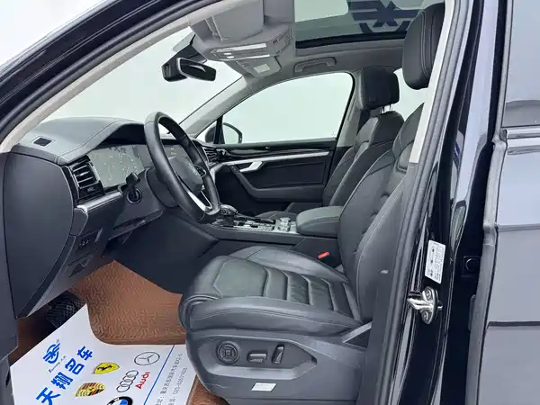 Volkswagen Touareg 2022, фото 13