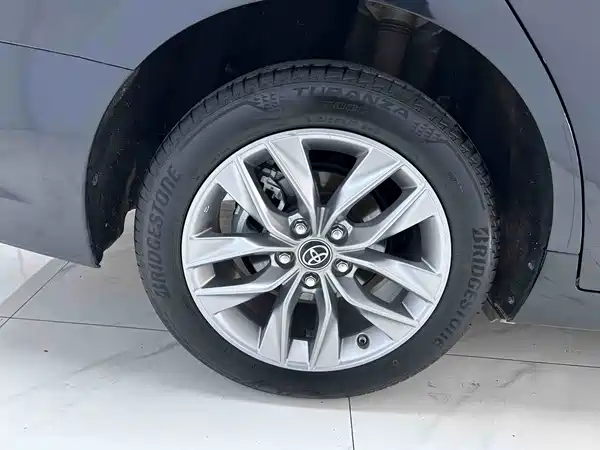 Toyota Avalon 2021, фото 13
