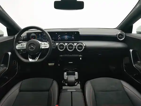 Mercedes-Benz CLA 2022, фото 5