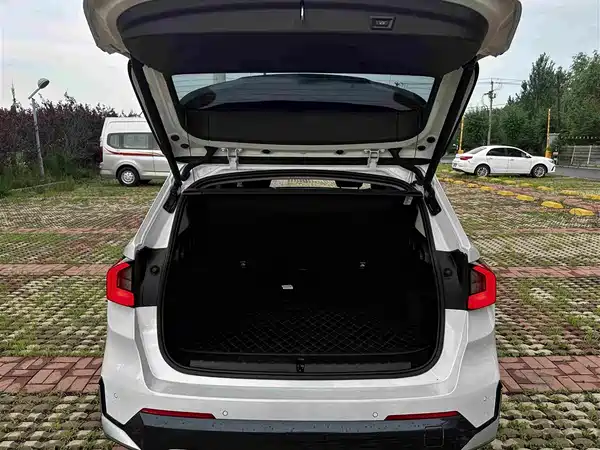 BMW X1 2023, фото 15