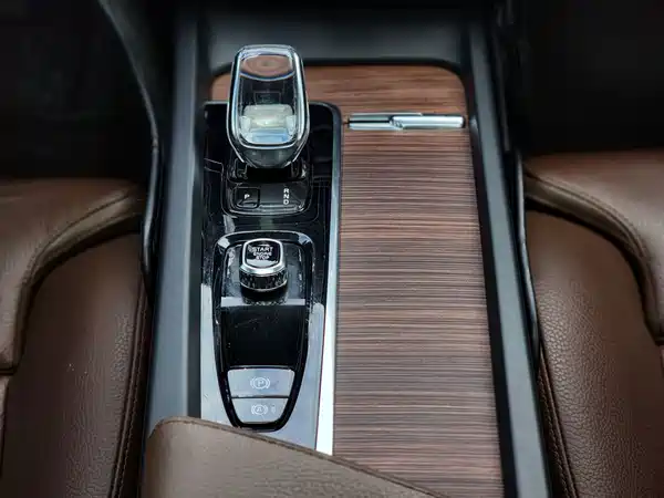 Volvo S60 2022, фото 17