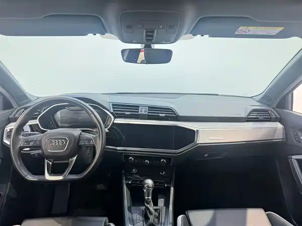 Audi Q3 2024, фото 7