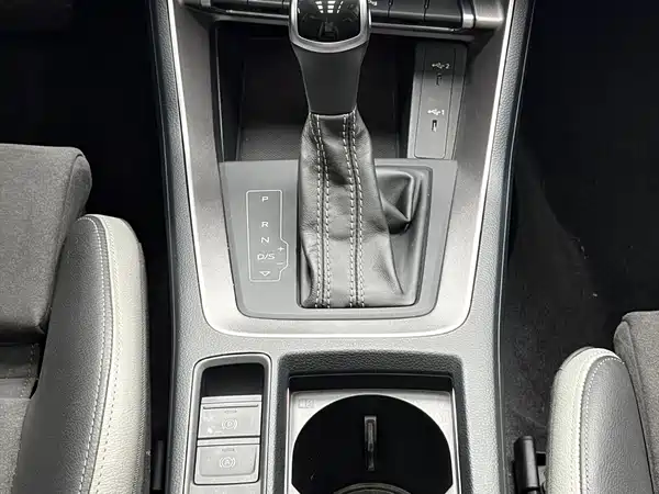 Audi Q3 2023, фото 21