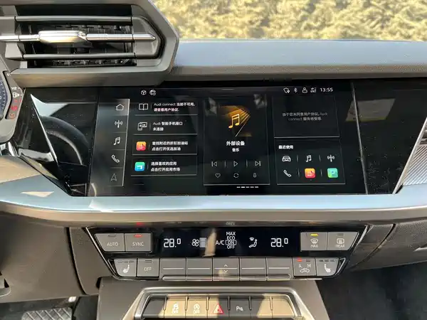 Audi A3 2023, фото 14