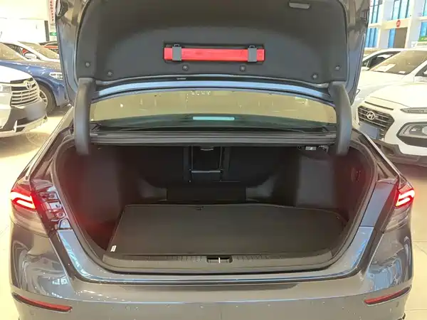 Honda Accord 2023, фото 15
