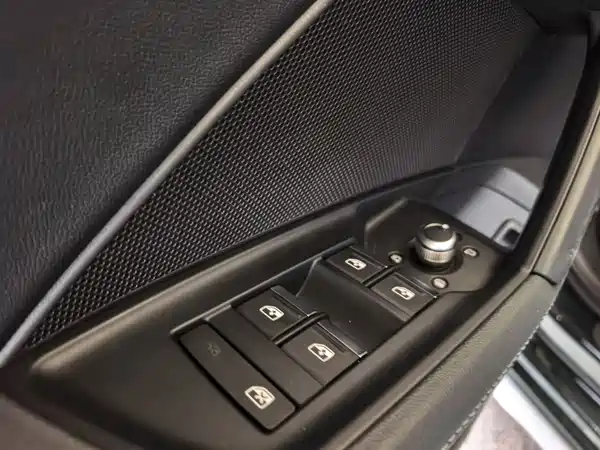 Audi A3 2023, фото 7