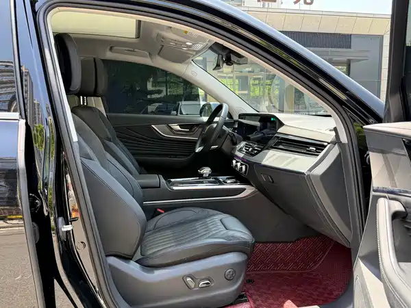 Hongqi HS5 2023, фото 12