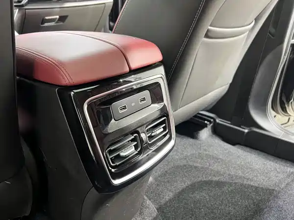 Jetour X70 PLUS 2023, фото 8