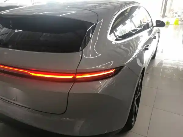 NIO ET5T 2023, фото 8