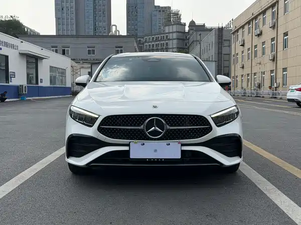 Mercedes-Benz A-Class 2023, фото 2