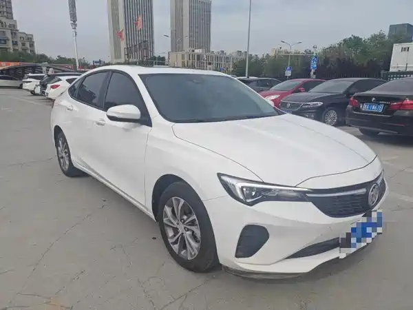 Buick Verano 2023, фото 3