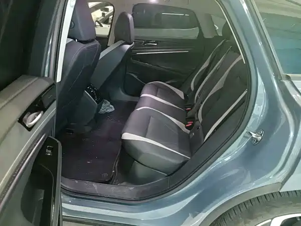 Volkswagen ID.7 2024, фото 17