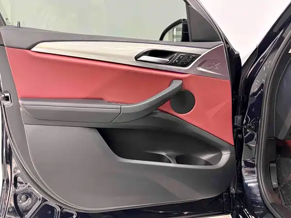 BMW X4 2022, фото 18