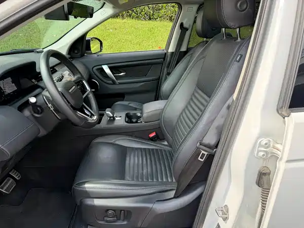 Land Rover Discovery Sport 2024, фото 8