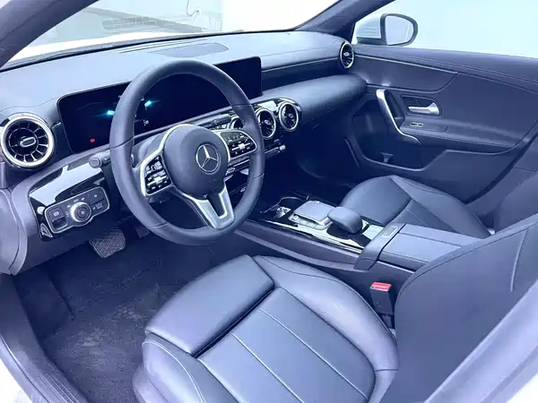 Mercedes-Benz A-Class 2022, фото 5