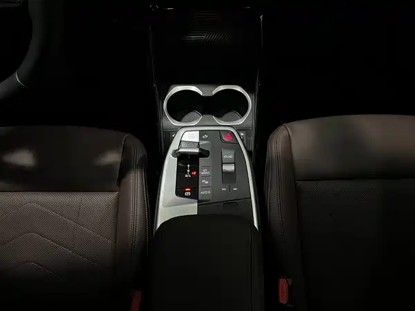 BMW X1 2023, фото 17