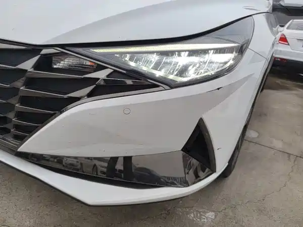 Hyundai Elantra 2022, фото 23