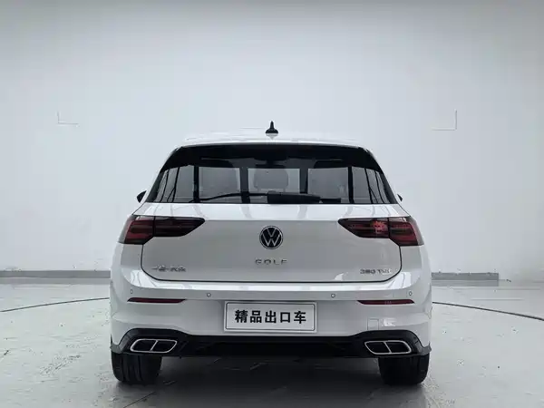 Volkswagen Golf 2023, фото 5