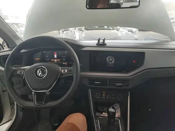 Volkswagen Polo 2023, фото 9