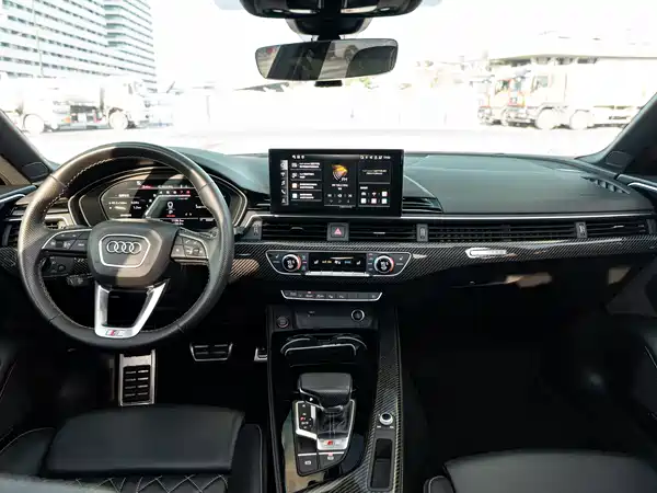 Audi S5 2023, фото 5